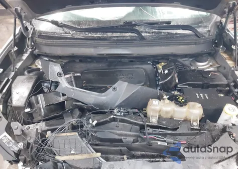 2020 Jeep Cherokee Latitude 4X4 z USA, uszkodzony, nr VIN 1C4PJMCBXLD639791